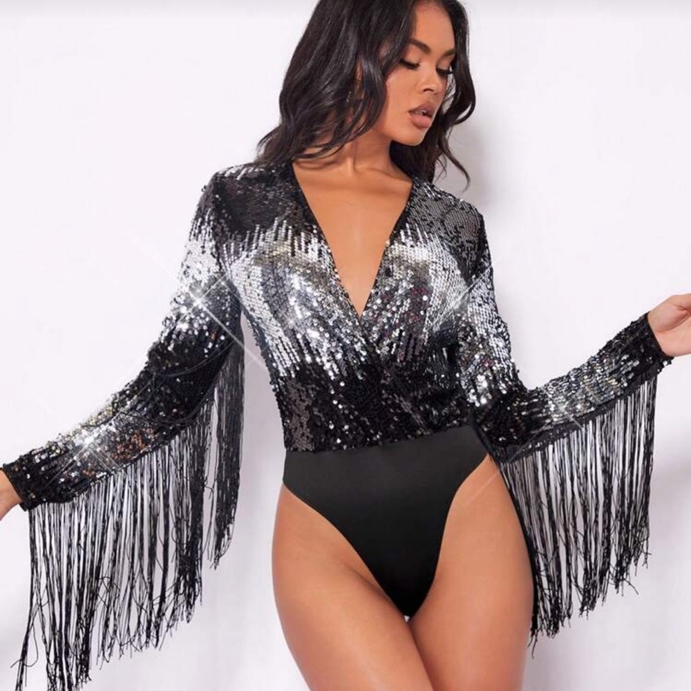 Fringe Trim Sequin Bodysuit& New Year Outfits